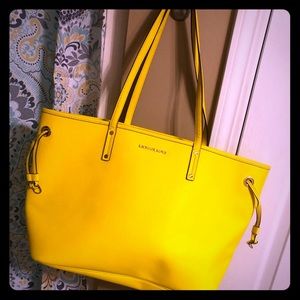 Michael kors tote large yellow